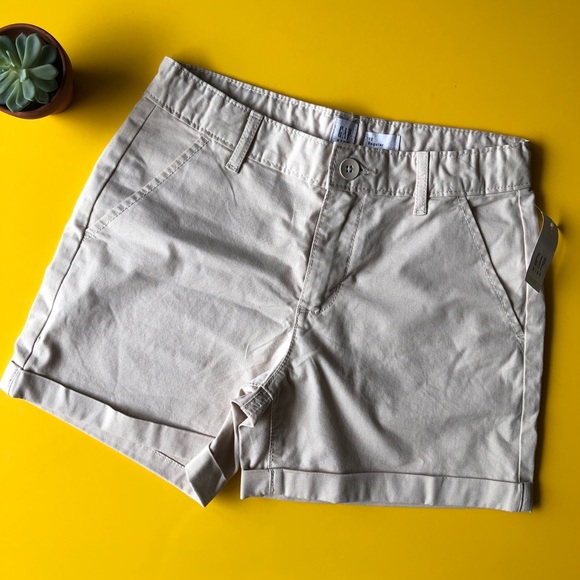 GAP Kids khaki shorts - Size 12 - Picture 2 of 10